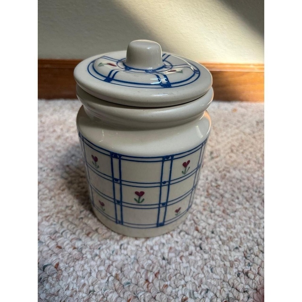 Hartstone Pottery WINDOWPANE Lidded Storage Canister Flowers Hearts Lattice 6.5"